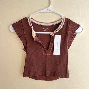 NWT Urban Outfitters Out From Under Go For Gold Seamless Top Size Small